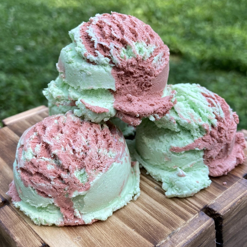 Whitetail Lane Farm Bubble Scoops